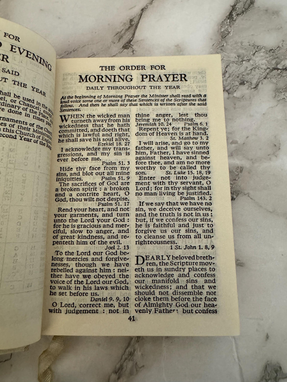 1950s Antique Common Prayer Book – Illustrated Church of England Hymns A&M Pocket Edition - Ref x632