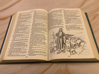 1964 Illustrated Bible – Vintage Picture Bible Authorized Version - (Ref x205)