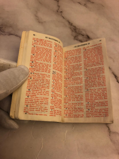 1983 KJV New Testament Pocket Size Bible - Ref x377