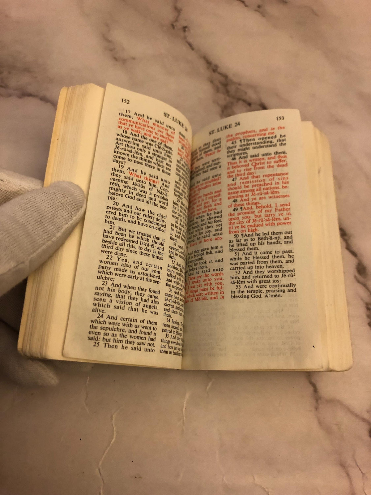 1983 KJV New Testament Pocket Size Bible - Ref x377