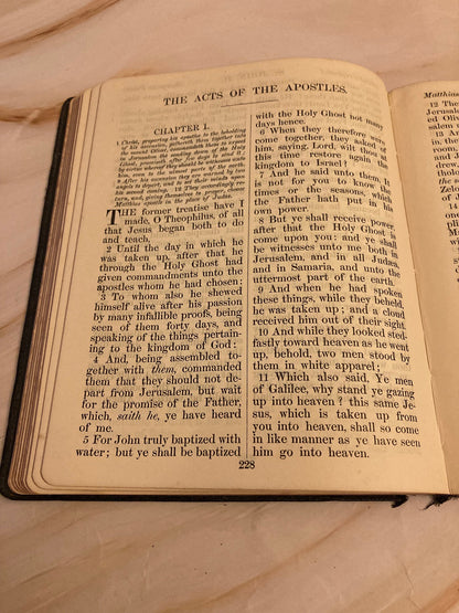 1932 New Testament Large Print Bible - (Ref X176)