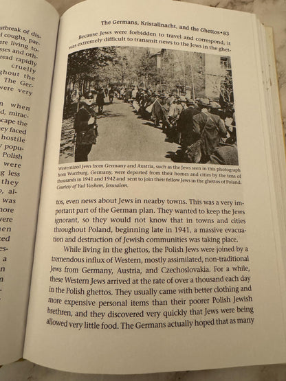 The War Against God and His People Holocaust History for Young People - Ref x581