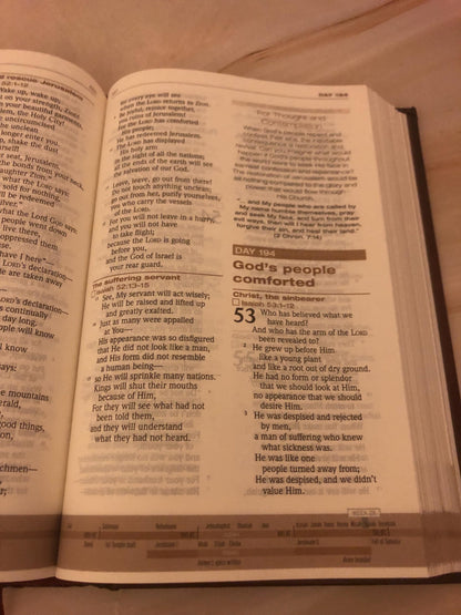 2007 Chronological Bible One Year Bible Modern Bible Christian Bible Study Bible - Ref x476