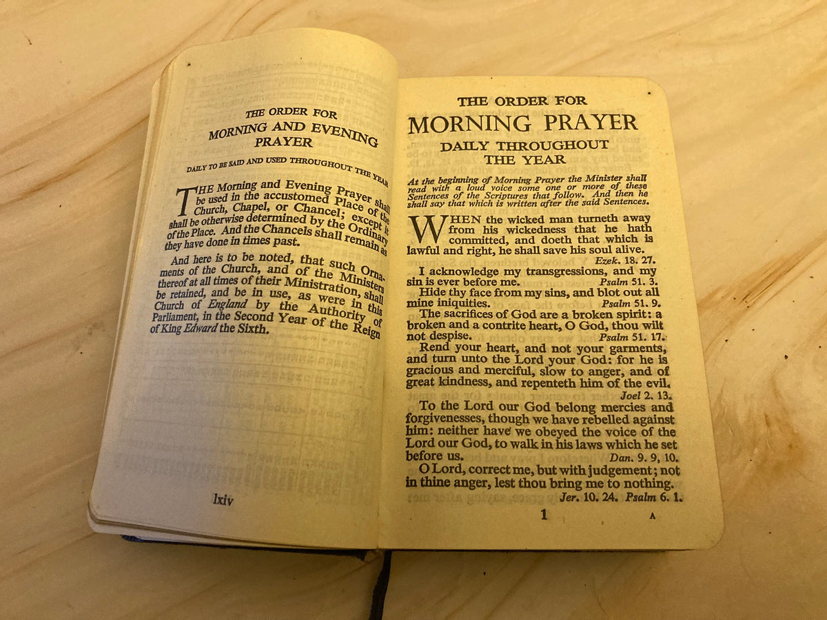 Cambridge Book of Common Prayer & Hymns – Vintage Christian Prayer Book – Pocket Size - (Ref x280)