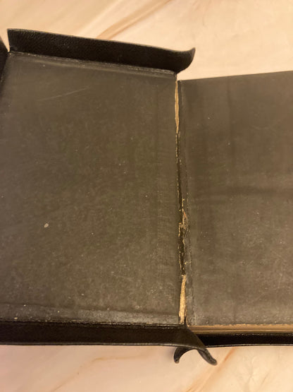 Oxford Holy Bible Early 1900s Edition - Ref x279