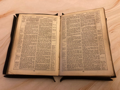 Oxford Holy Bible Early 1900s Edition - Ref x279