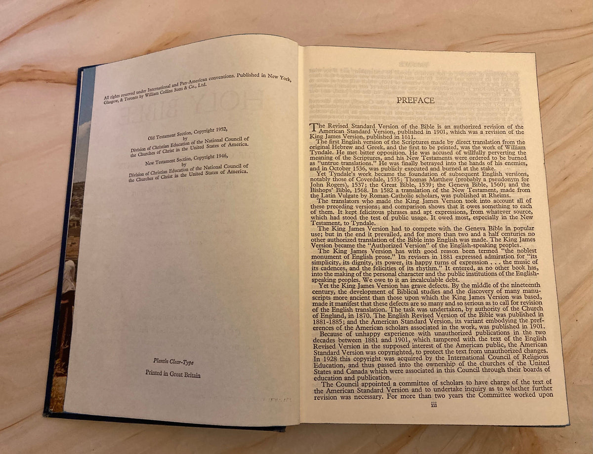 1952 Holy Bible Vintage Hardback British Bible Christian Book King James Style - (Ref x349)