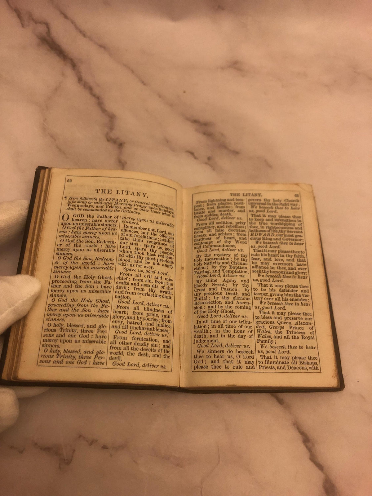 1908 Antique Book of Common Prayer Leather Vintage Church of England Prayer Book - (Ref x496)