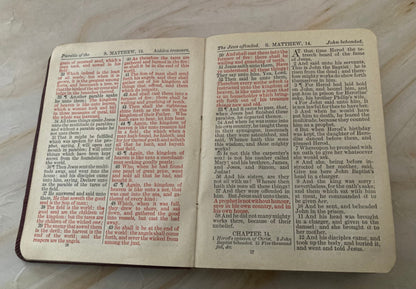 Red Letter New Testament Bible Vintage Christian Bible Pocket Bible - (Ref x331)