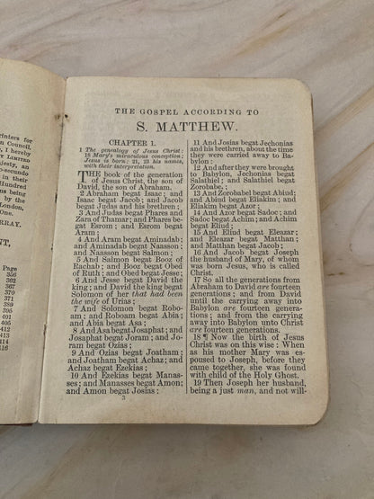 Red Letter New Testament Bible Vintage Christian Bible Pocket Bible - (Ref x331)