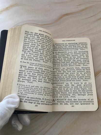 Vintage Common Prayer Hymnal Collins English Hymn Book Christian Prayer Book - (Ref 329)