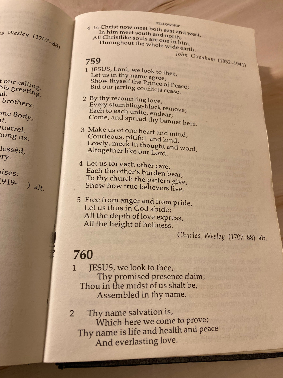 1983 Vintage Hymns & Psalms Book Black Leather Church Worship Book Christian Hymnal - (Ref x255)