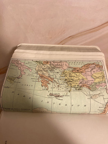 Vintage White Leather Holy Bible Floral Pattern Cover Small Pocket Bible Christian Gift - (Ref x252)