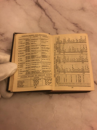 1920s Book of Common Prayer & Hymns Mini Pocket Prayer Book Antique Church Book - (Ref x452)