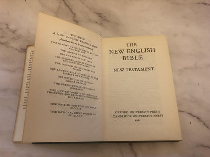 1961 New English Bible New Testament Hardcover Vintage Bible Christian Book - (Ref x447)