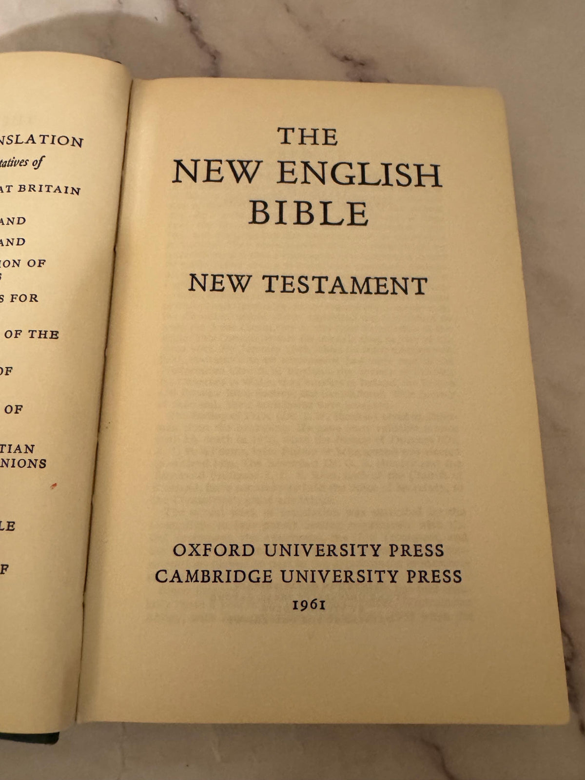 1961 New English Bible – New Testament (Oxford & Cambridge, Green Hardcover) - Ref x534