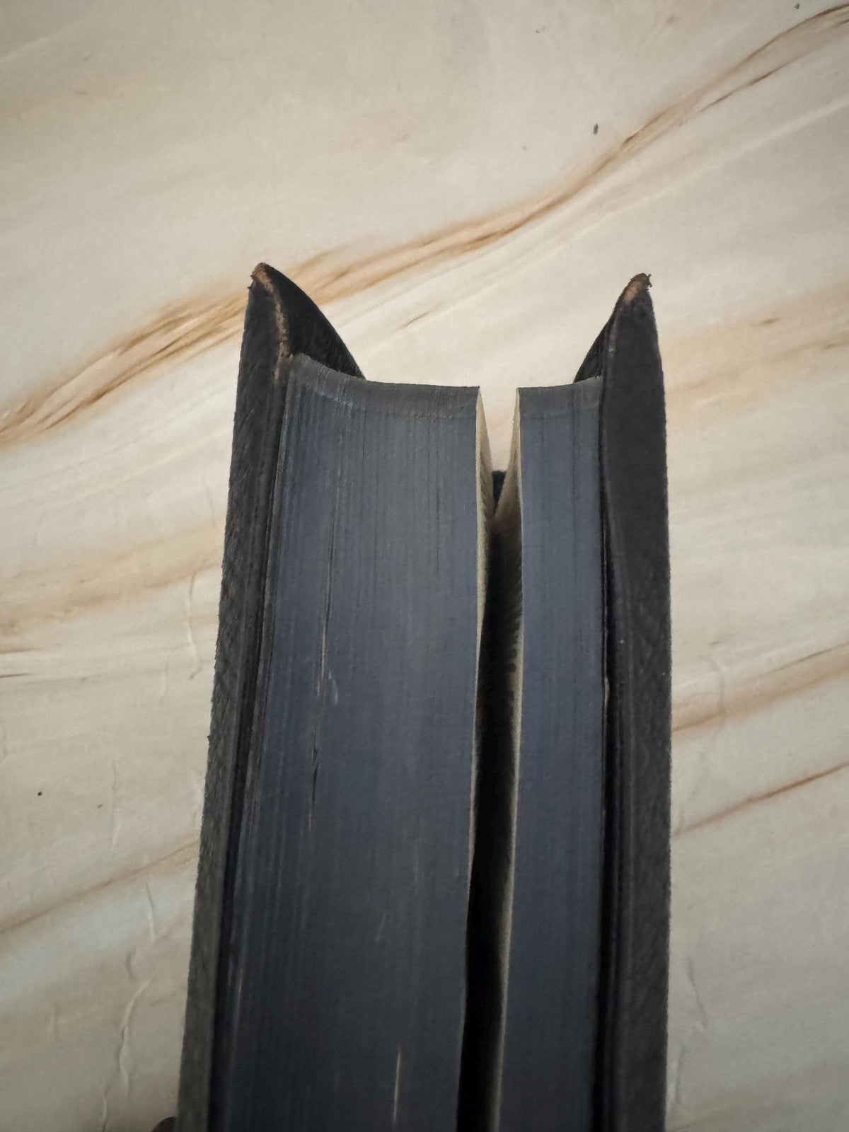 Vintage Holy Bible Black Leather Yap Cover King James Bible Blue Edge Pages Pocket Bible - Ref X676