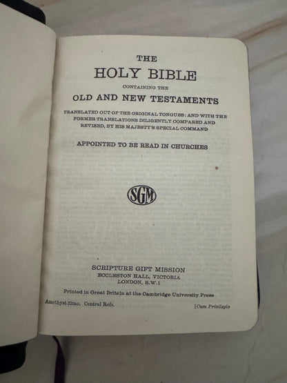 Vintage Holy Bible Black Leather Yap Cover King James Bible Blue Edge Pages Pocket Bible - Ref X676