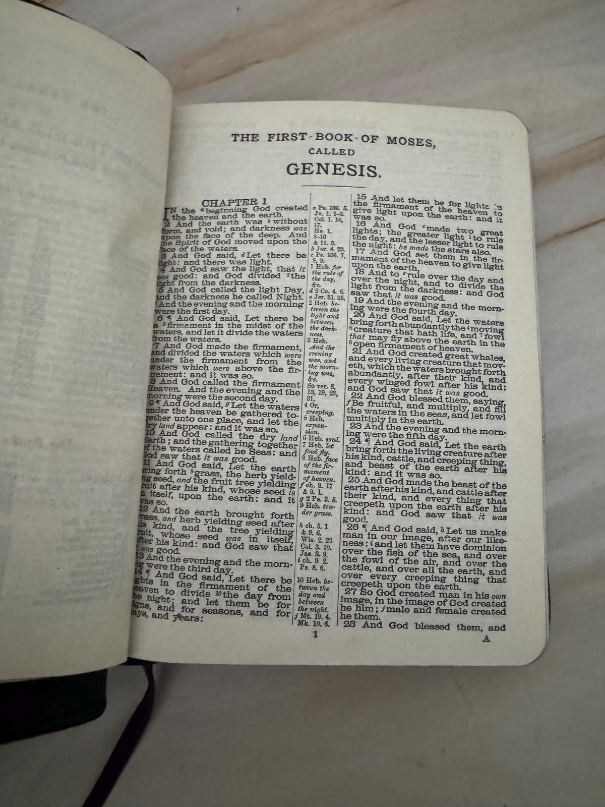 Vintage Holy Bible Black Leather Yap Cover King James Bible Blue Edge Pages Pocket Bible - Ref X676