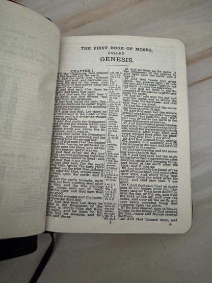 Vintage Holy Bible Black Leather Yap Cover King James Bible Blue Edge Pages Pocket Bible - Ref X676