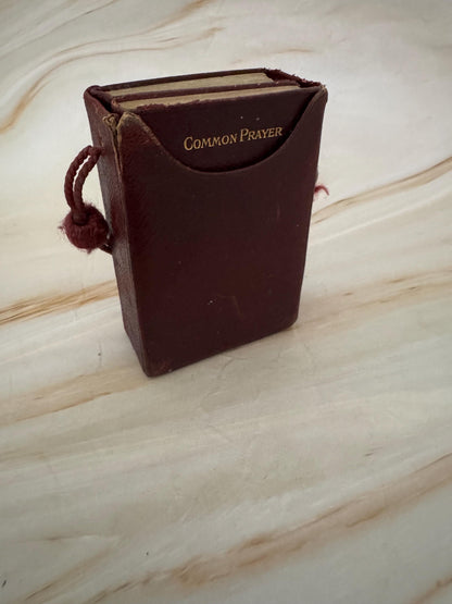 1909 Vintage Common Prayer and Hymn Books Antique Leather Box Set Mini Prayer Books With Case - Ref X675