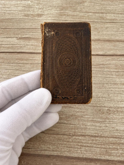 1845 Antique Miniature New Testament Bible – Oxford University Press Leather Bound - Ref x788