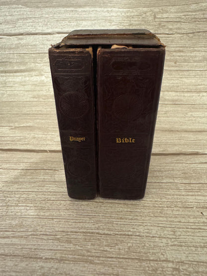 1827 Antique Holy Bible & 1828 Book of Common Prayer – Leather Boxed Set - Ref x784