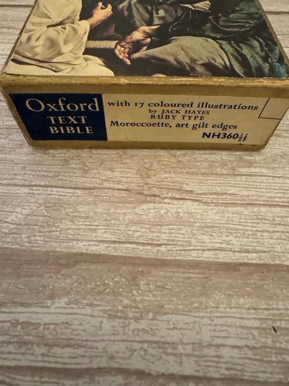1971 Oxford Holy Bible KJV – Illustrated King James Bible with Original Slipcase - Ref x781