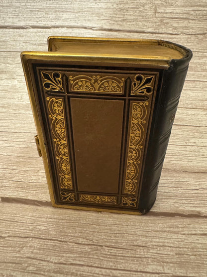 1800s Antique New Testament & Book of Common Prayer – Gilt Leather Church Services - Ref x779