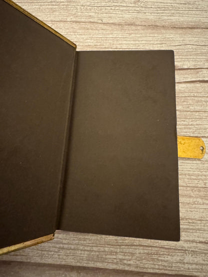 1800s Antique New Testament & Book of Common Prayer – Gilt Leather Church Services - Ref x779