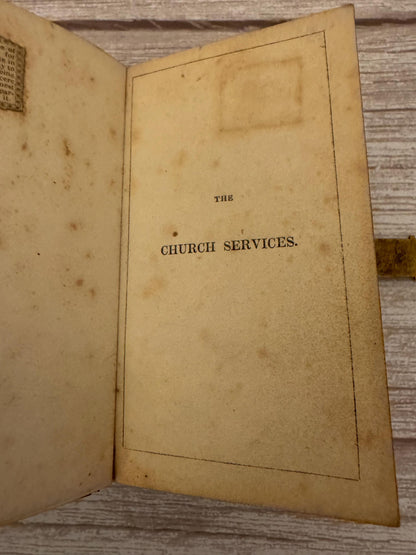 1854 New Testament & Book of Common Prayer – Leather Bound Bible with Brass Clasp - Ref x776