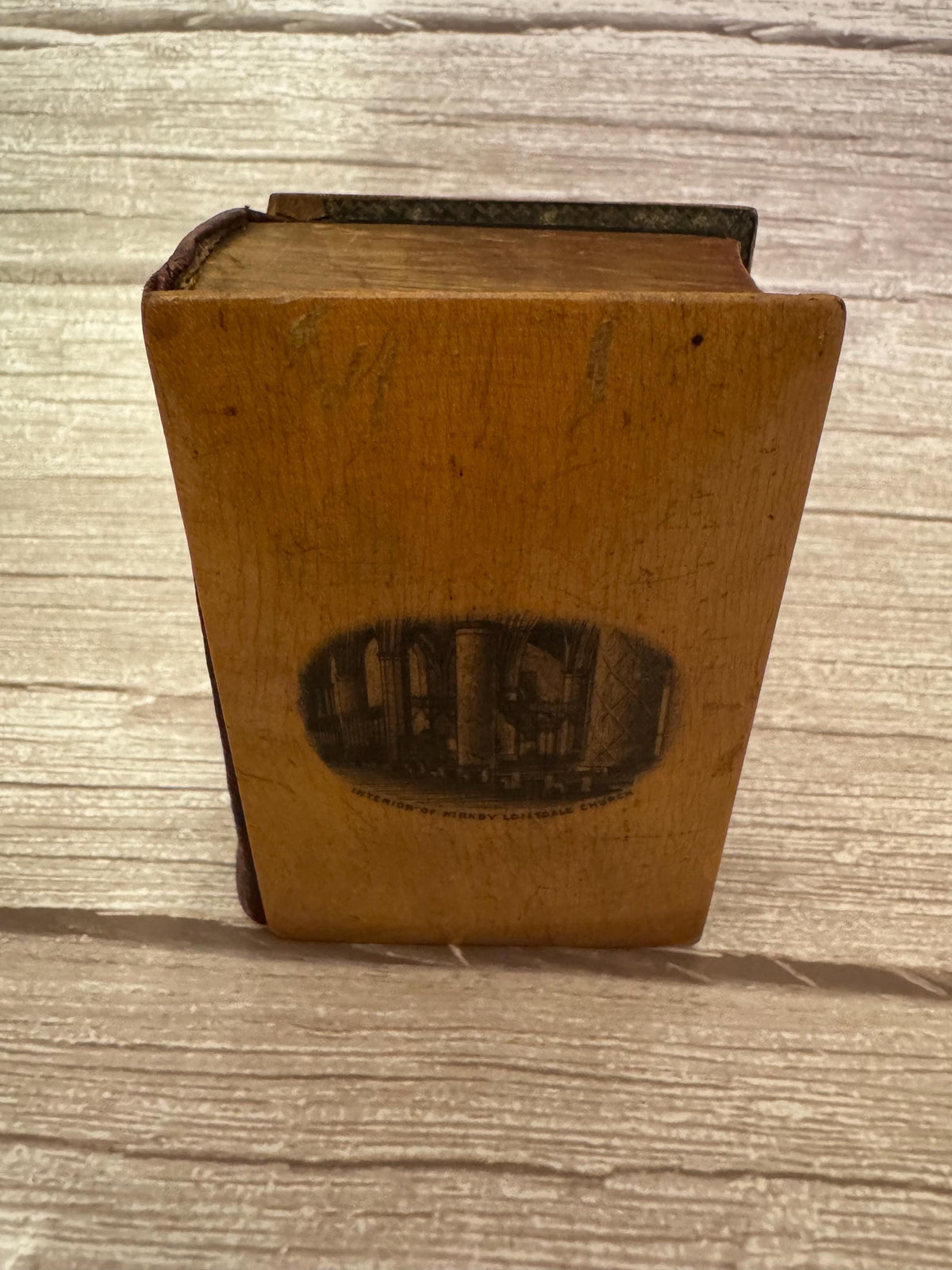 Antique Mauchline Ware New Testament & Book of Common Prayer – Kirkby Lonsdale - Ref x771