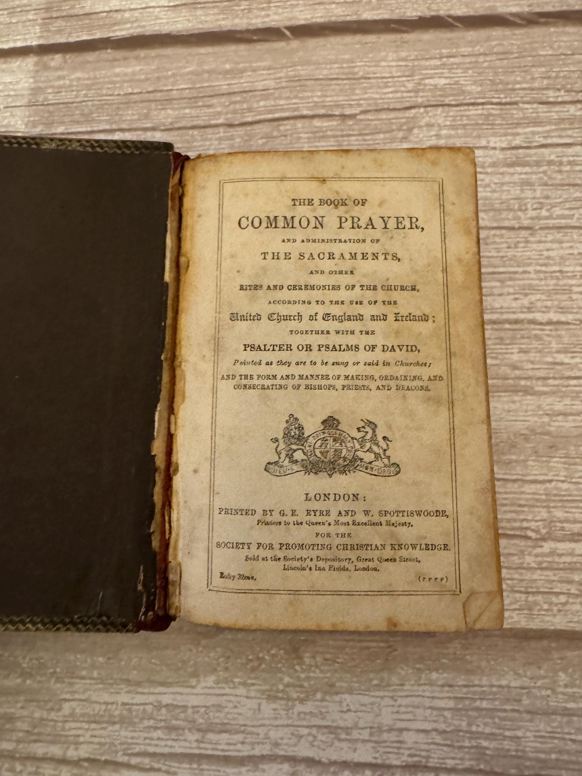 Antique Mauchline Ware New Testament & Book of Common Prayer – Kirkby Lonsdale - Ref x771
