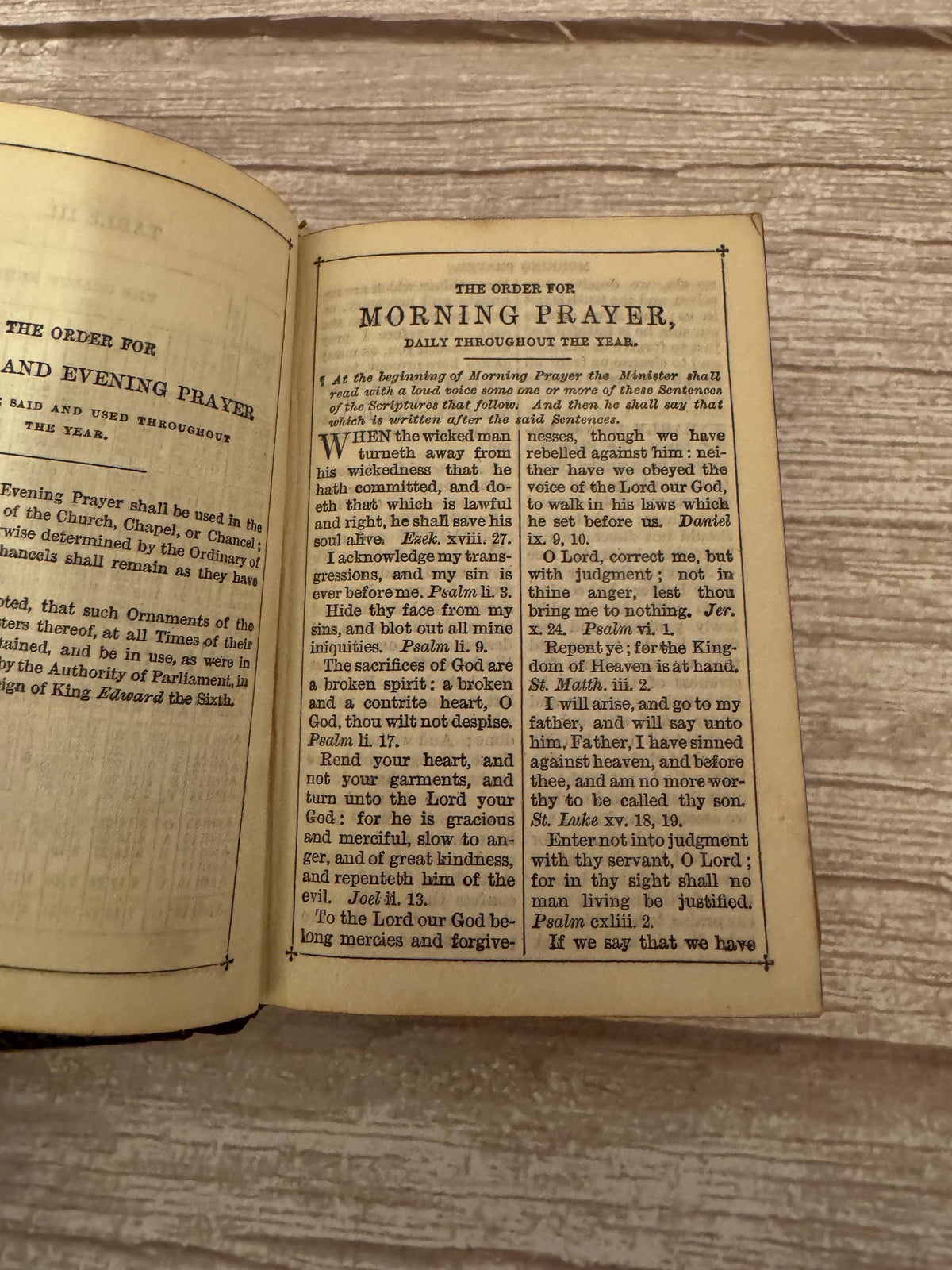 Antique Mauchline Ware New Testament & Book of Common Prayer – Kirkby Lonsdale - Ref x771