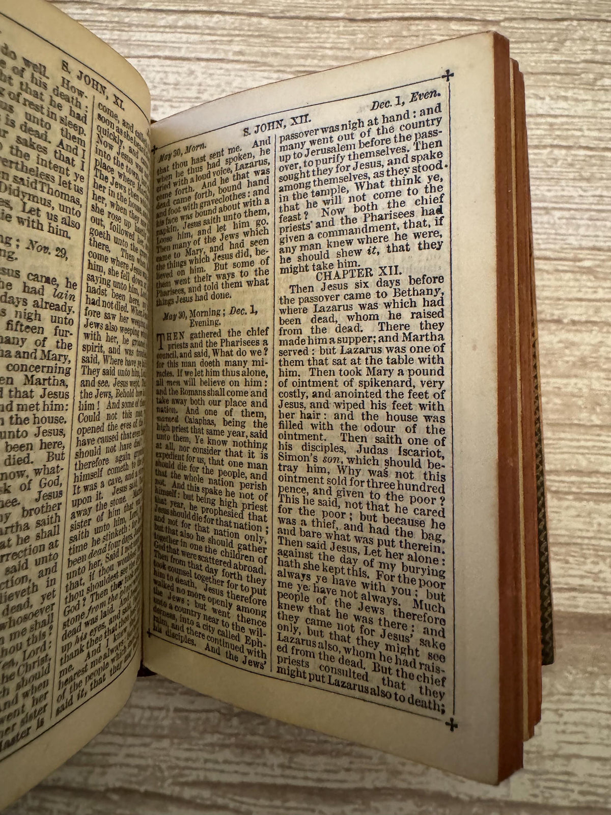 Antique Mauchline Ware New Testament & Book of Common Prayer – Kirkby Lonsdale - Ref x771