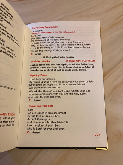 Souvenir of confirmation book - a sunday missal and prayer book 1982 - (ref x35)