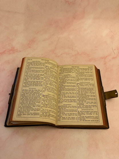 Vintage Book of Common Prayer and Psalms 1800s - (Ref X13)