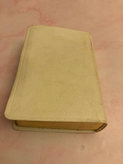 Vintage KJV white Bible with Gold edge pages - (Ref x193)