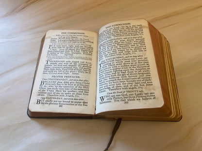 Common Prayer Hyms A&M 1800s - Williams Clowes and Sons - (Ref X110)