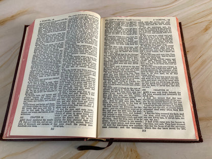 Vintage gideon kjv holy bible - (ref x175)