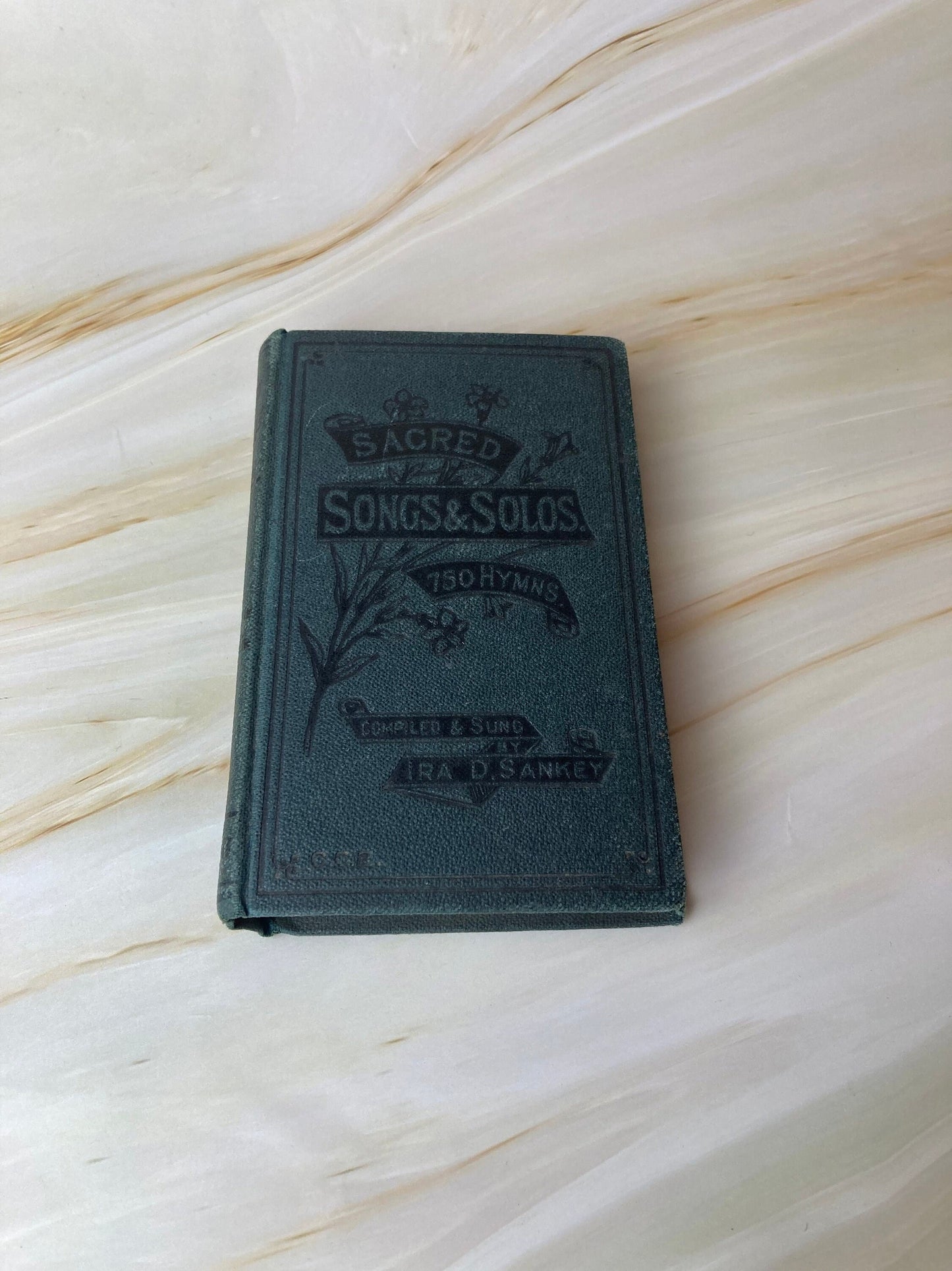 Sacred and Solos 750 hymns Small Book 1895 - (Ref X69)