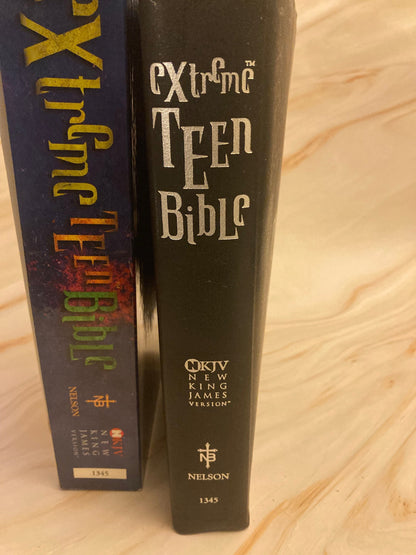 Extreme teen bible new king james large black bonded leather 1999 - (ref x134)