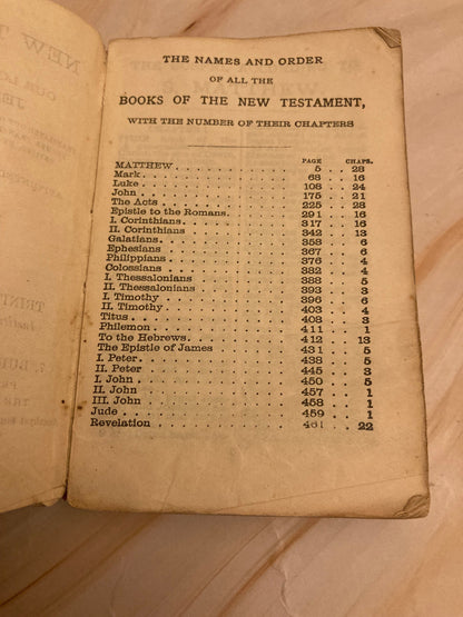 Mini new testament bible 1831 vintage paperback bible - (ref x155)