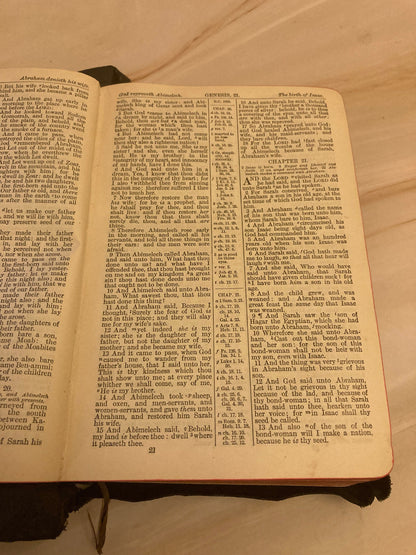 Antique Holy Bible - (Ref X130)