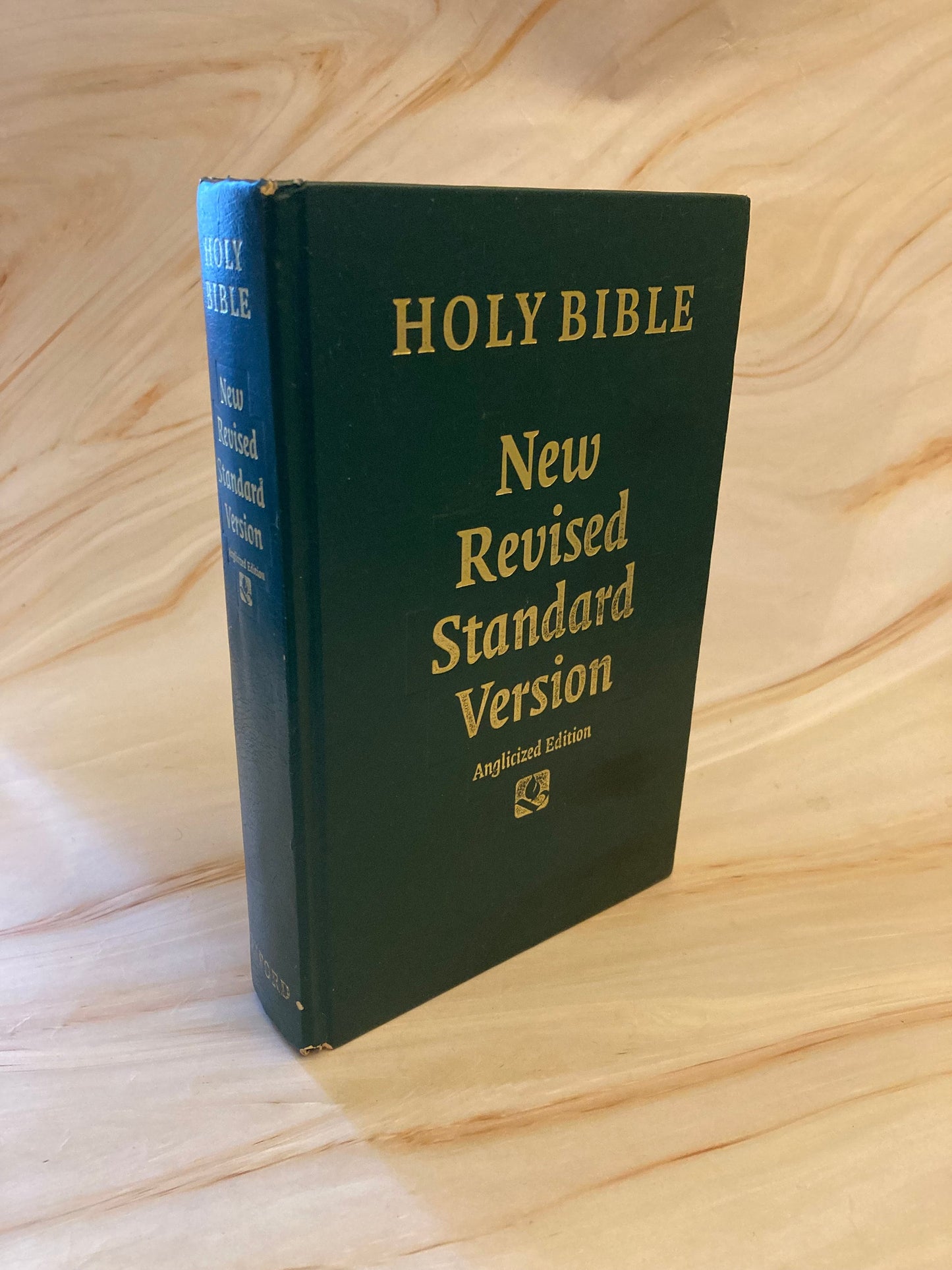 Holy Bible NRSV Anglicized Edition 1995 - Green Hardback Bible New Revised Standard Version - (Ref X122)