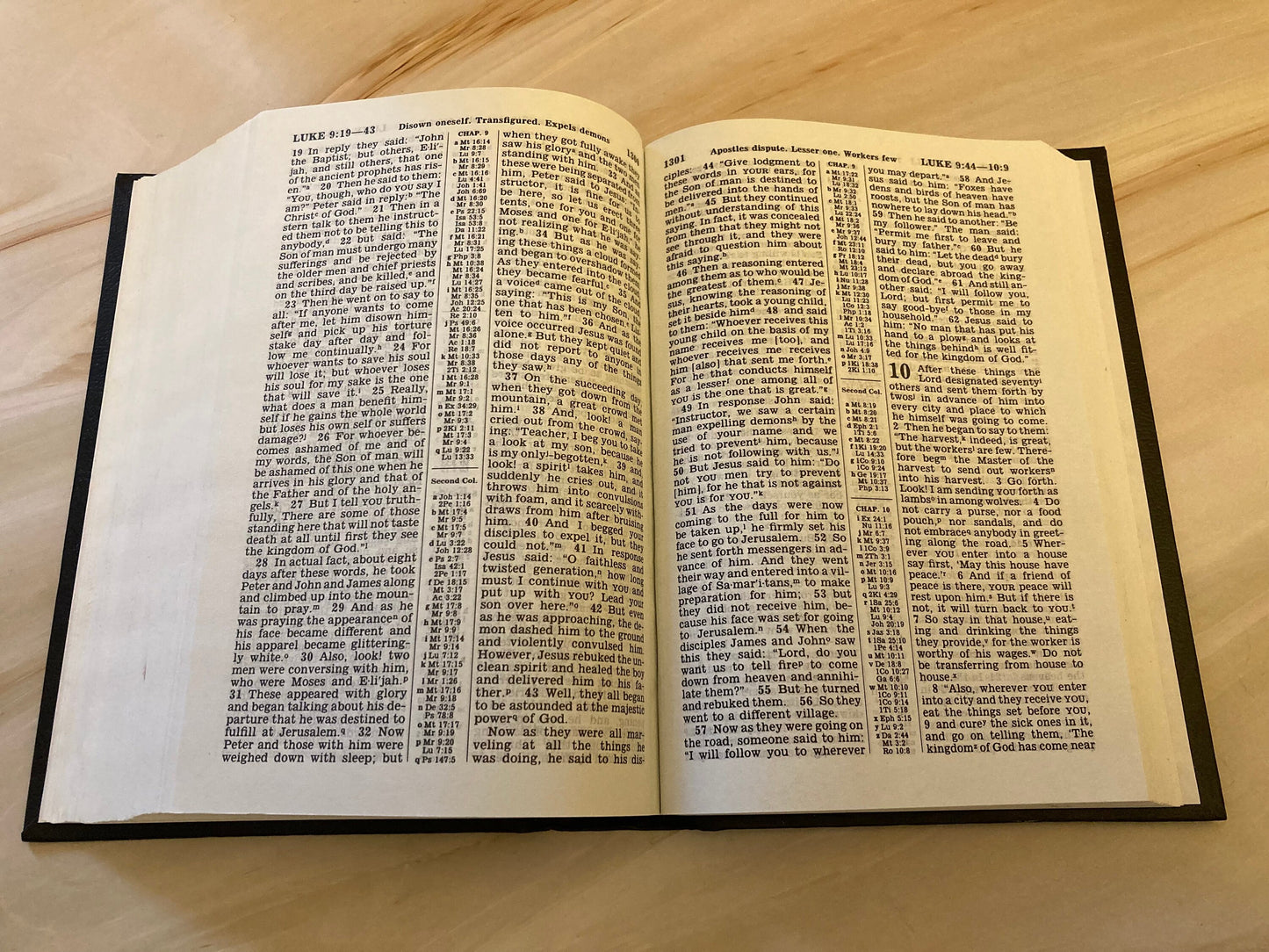 New World Translation Holy Bible 1984 - (Ref X121)