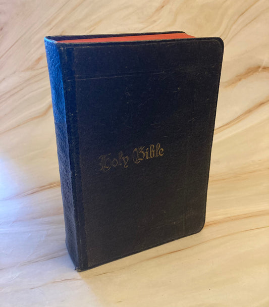 Antique Holy Bible (Ref X80)