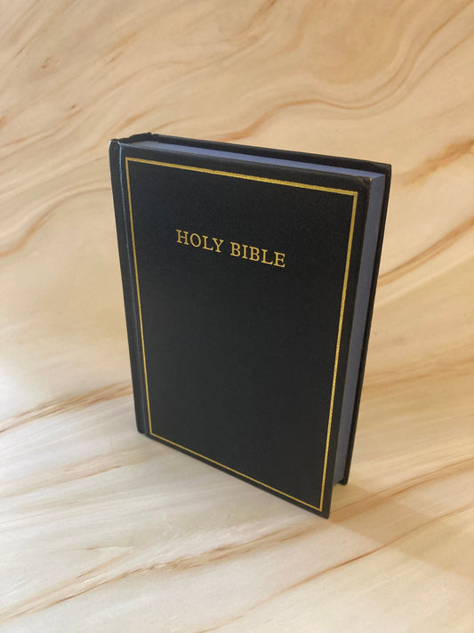 Oxford Holy Bible black and Gold hardback Cover - (Ref X88)