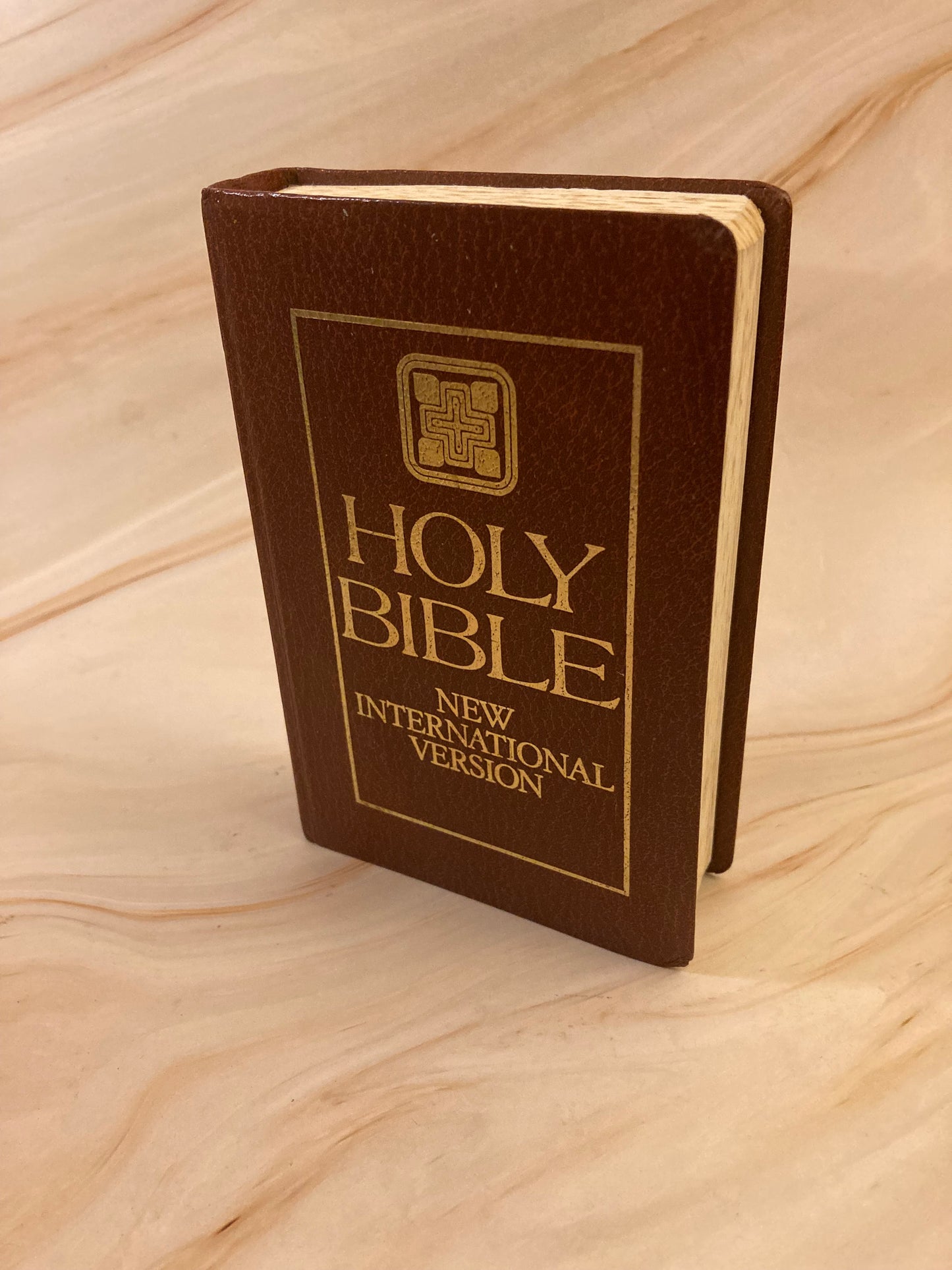 1983 NIV Pocket Size Bible - (Ref x206)