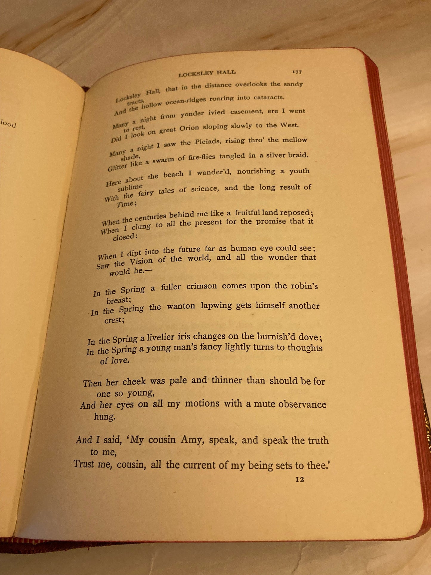 The Poetical Works of Tennyson book Poems by Alfred Tennyson - (Ref x234)